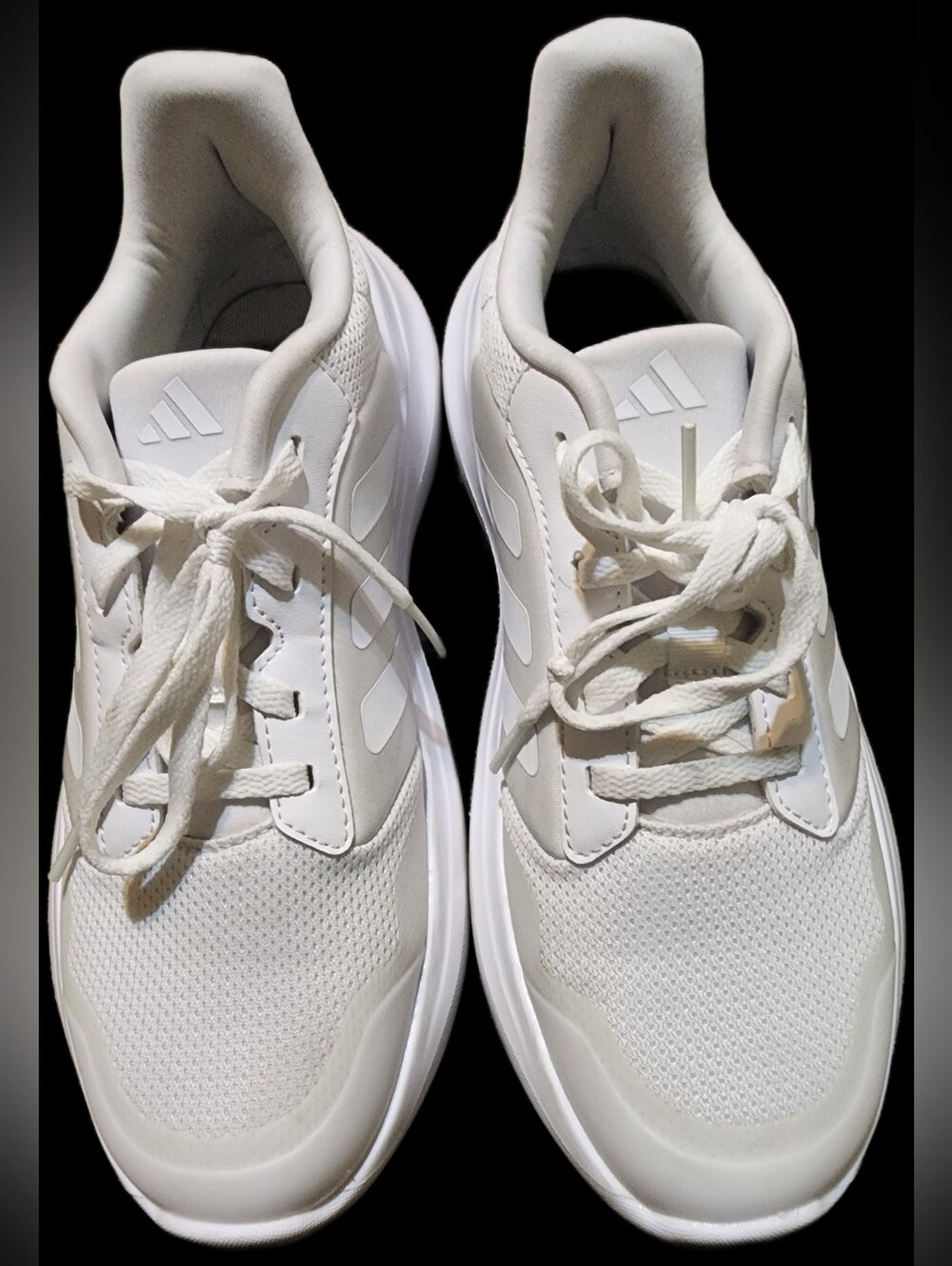 Adidas  All White Youth Size 7Y Sneaker